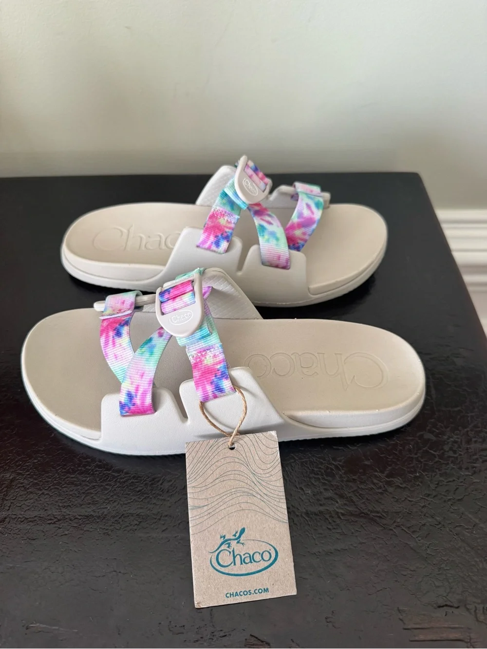 Chaco Chillos Light Tie Dye Slides for Kids Sz 6 NWT